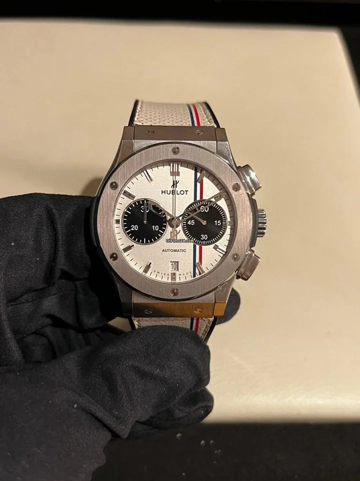 Hublot Classic Fusion Chronograph 45mm Chronograph Automatique Titanium Tour Auto